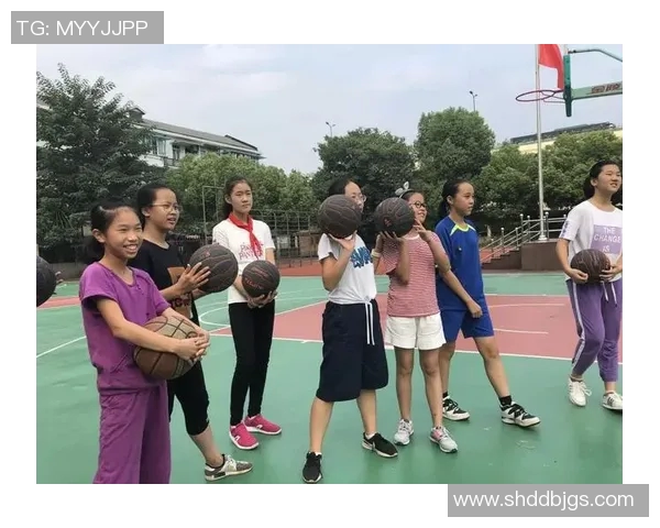 杭州篮球队的转型之路：深度解析球队战术与发展策略