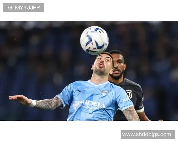 足球明星双重国籍现象解析及其对国际比赛的影响探讨 足球明星双重国籍现象解析及其对国际比赛的影响探讨