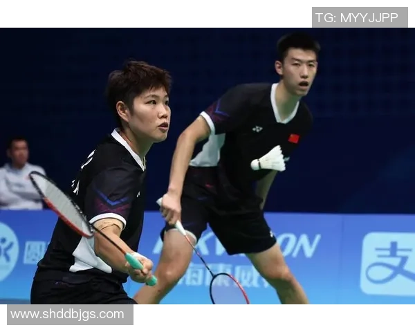 羽毛球焦点：探索杭州羽毛球队的团队协作与默契提升之道